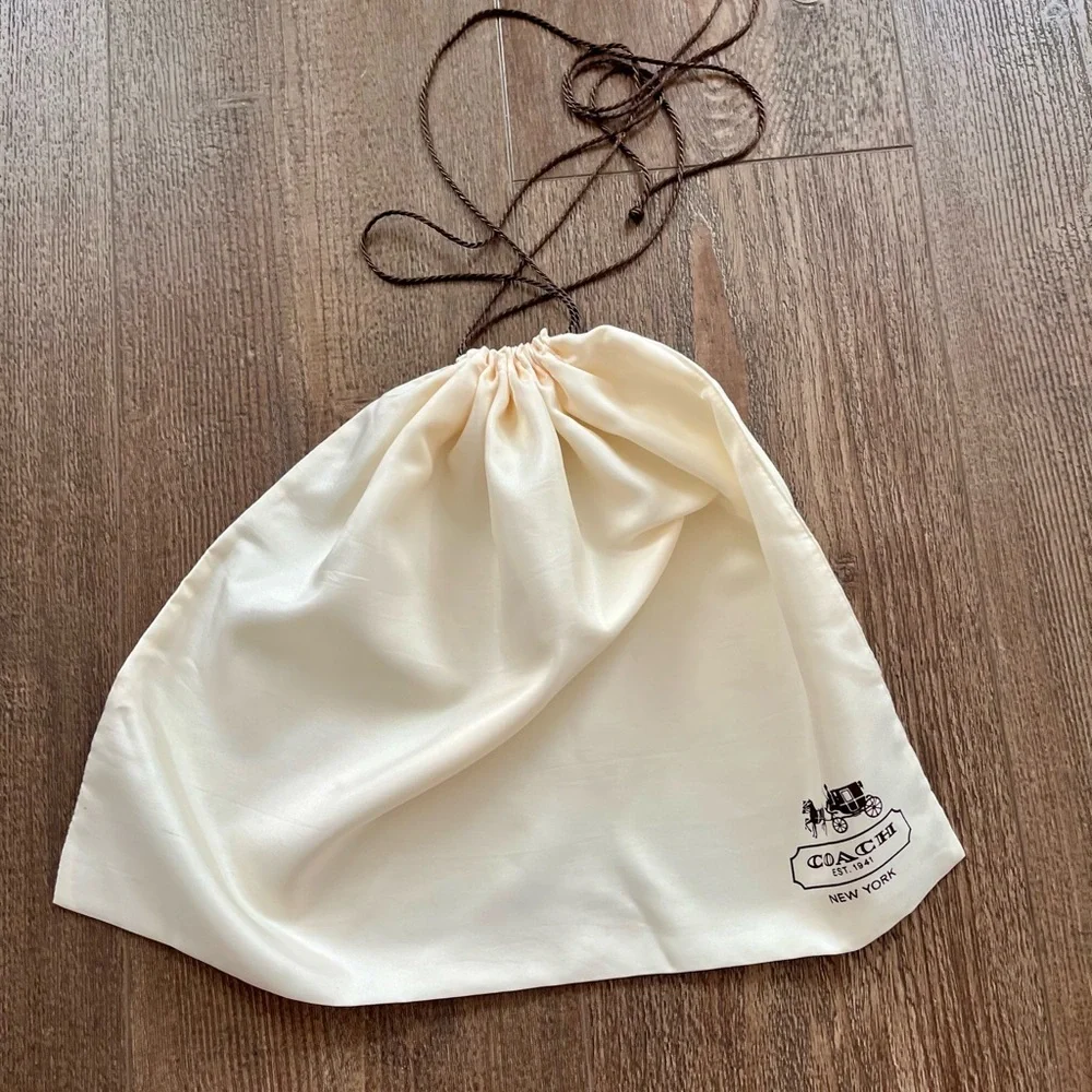 Coach Ivory Storage Pouch 15/19 inches